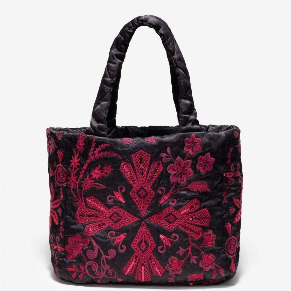 NWT Johnny Was Workshop Annalina Quilted Tote – Black
